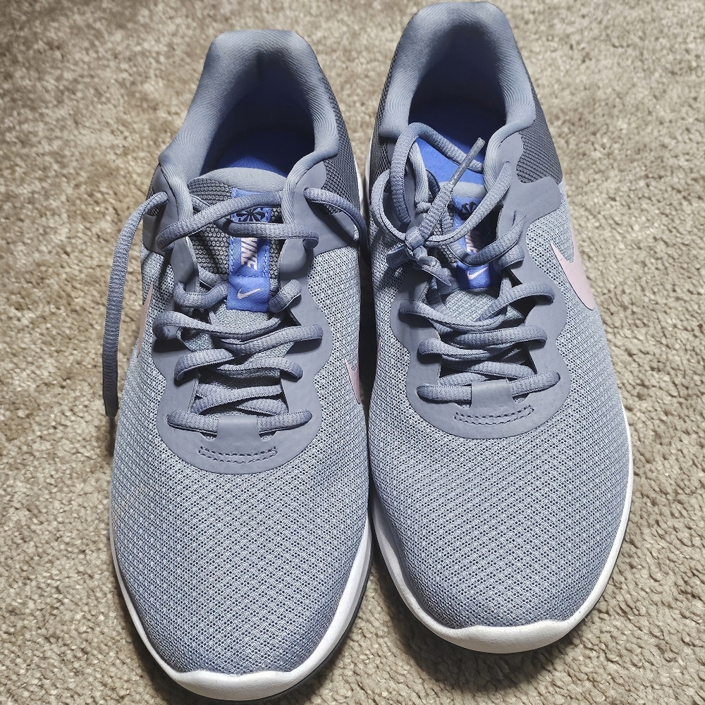 Women's Gray Nike Running Shoes